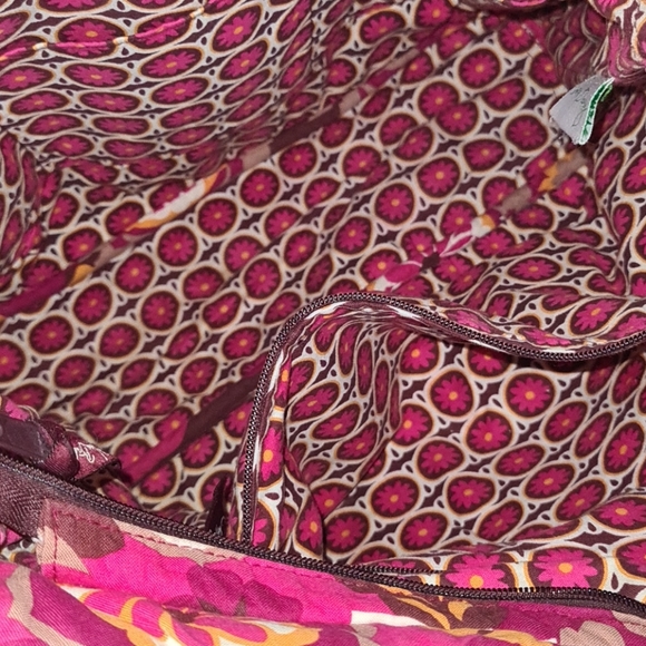 Vera Bradley Shoulder Tote Floral - Picture 6 of 8